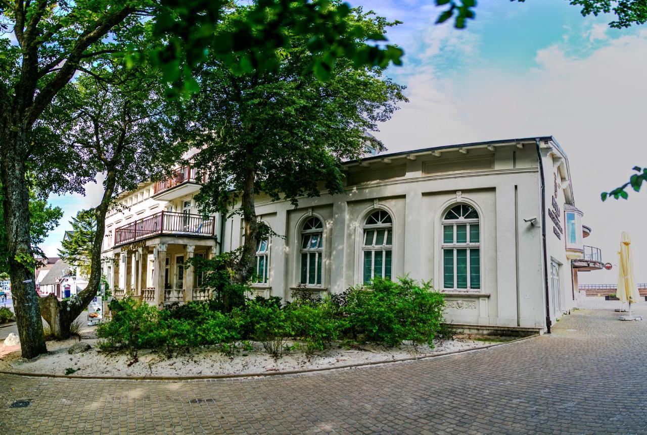 Hotel Apollo Darlowko Ngoại thất bức ảnh
